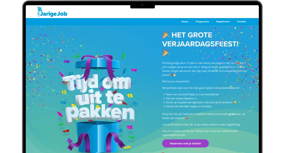 MacBook mockup van de Jarige Job registratiewebsite